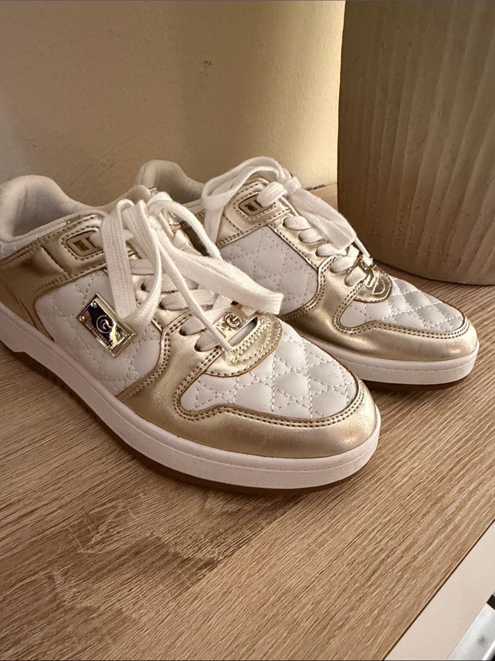 Guess Women's Quilted White and Gold Sneakers